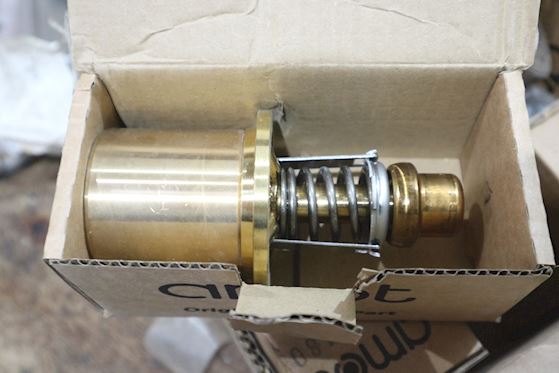 Amot Controls Thermostatic element 1096x180  79,5 ^C #1